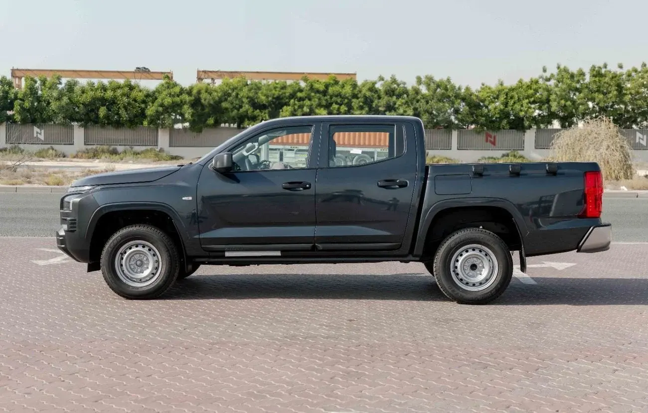 ميتسوبيشي L200 2025 2.4L