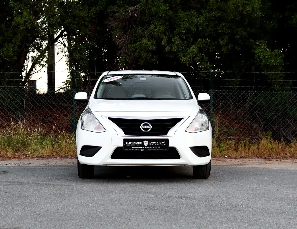 Nissan Sunny 2024