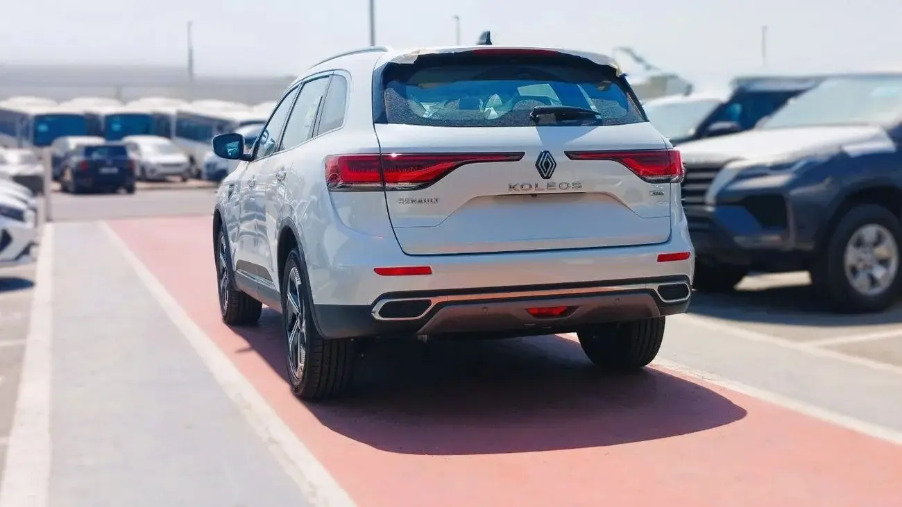 رينو كوليوس 2025 2.5L