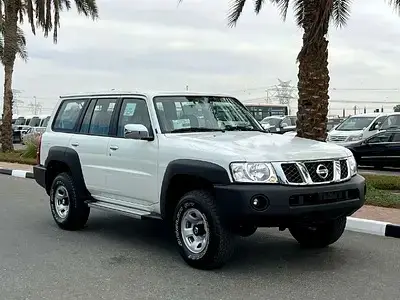 نيسان باترول سفاري 2023 4.8L
