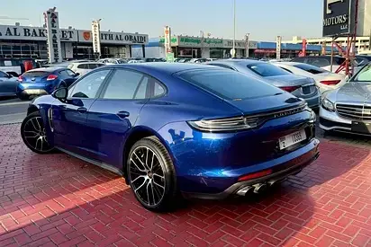 Porsche Panamera 2022