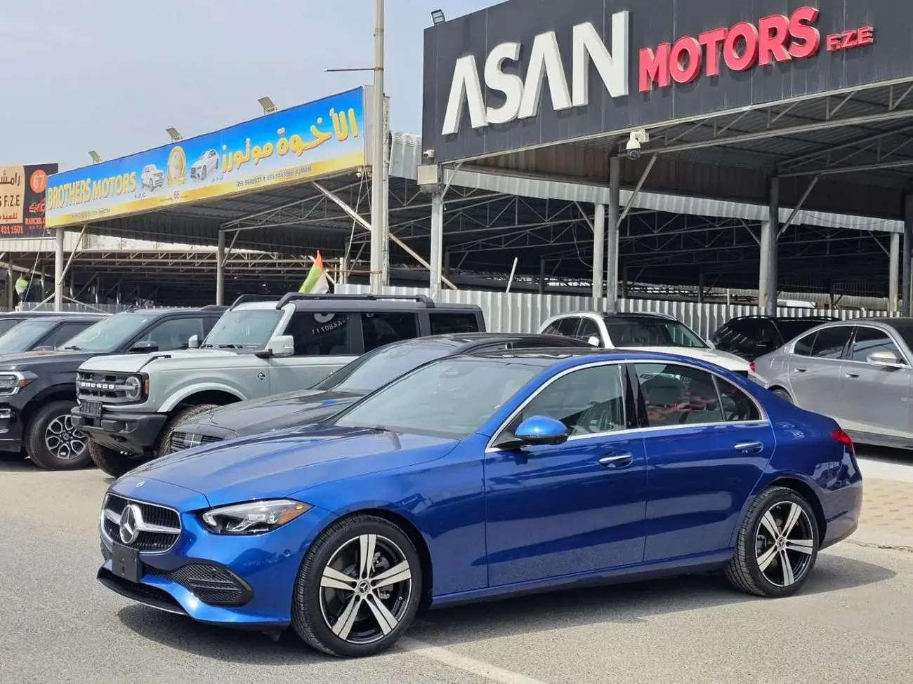 Mercedes Benz C Class 2025 2L