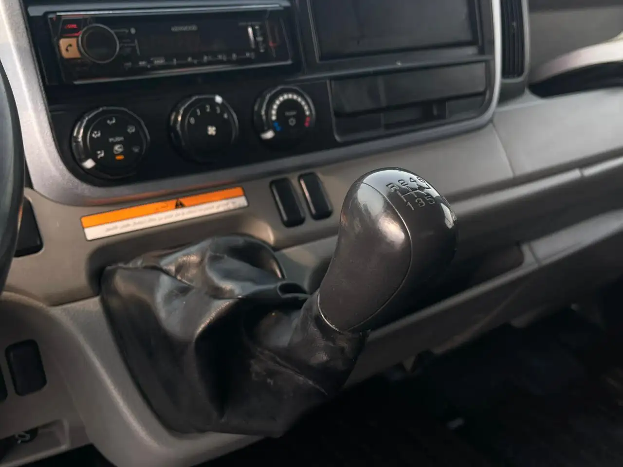 Mitsubishi Canter 2019