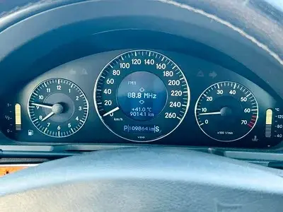 مرسيدس بنز E Class 2004 2.5L