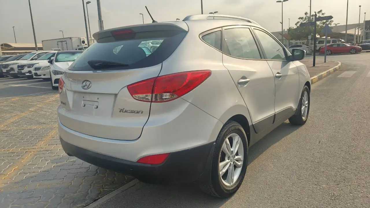 Hyundai Tucson 2012 2L
