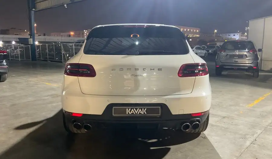 بورش ماكان 2018