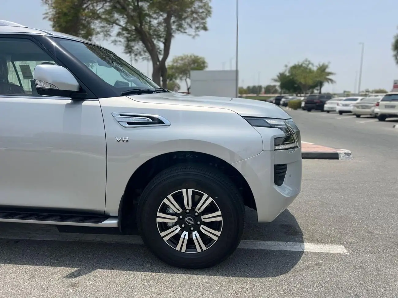 نيسان باترول 2024 5.6L