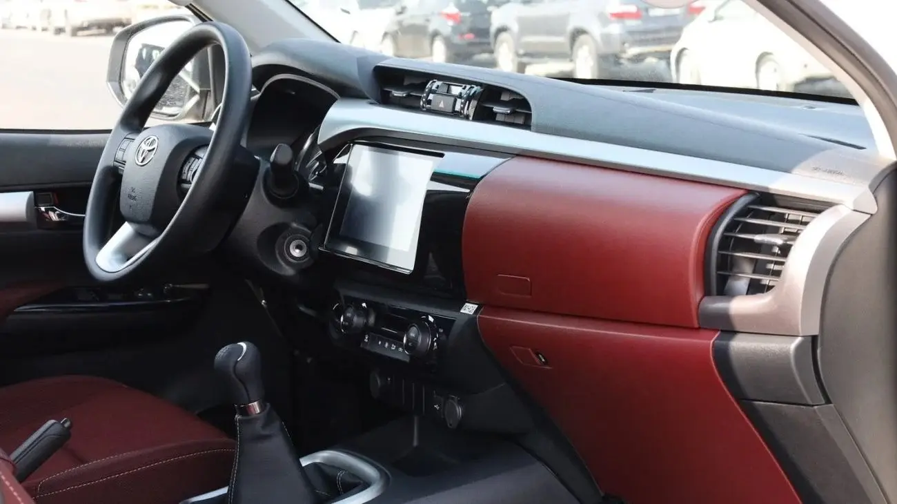 Toyota Hilux 2025 2.7L