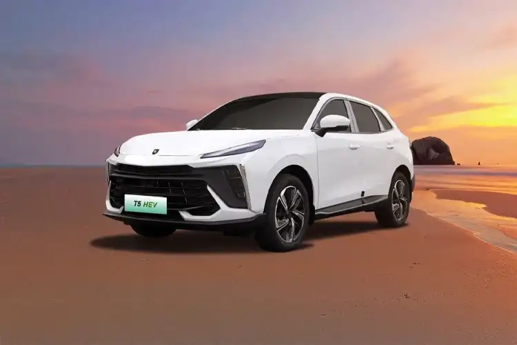 فورثينج تي 5 هجين كهربائي 2026 | سيارات صينية في الإمارات: السعر والمواصفات والمراجعة