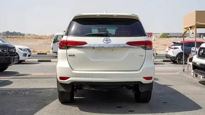 تويوتا فورتونر 2017 4L