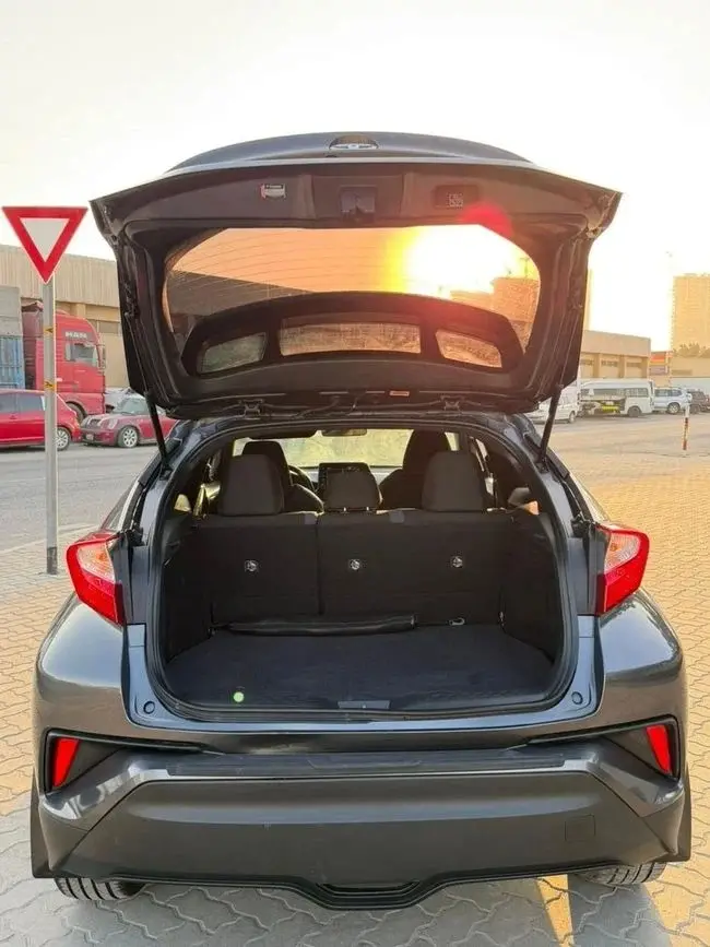 تويوتا CHR 2021