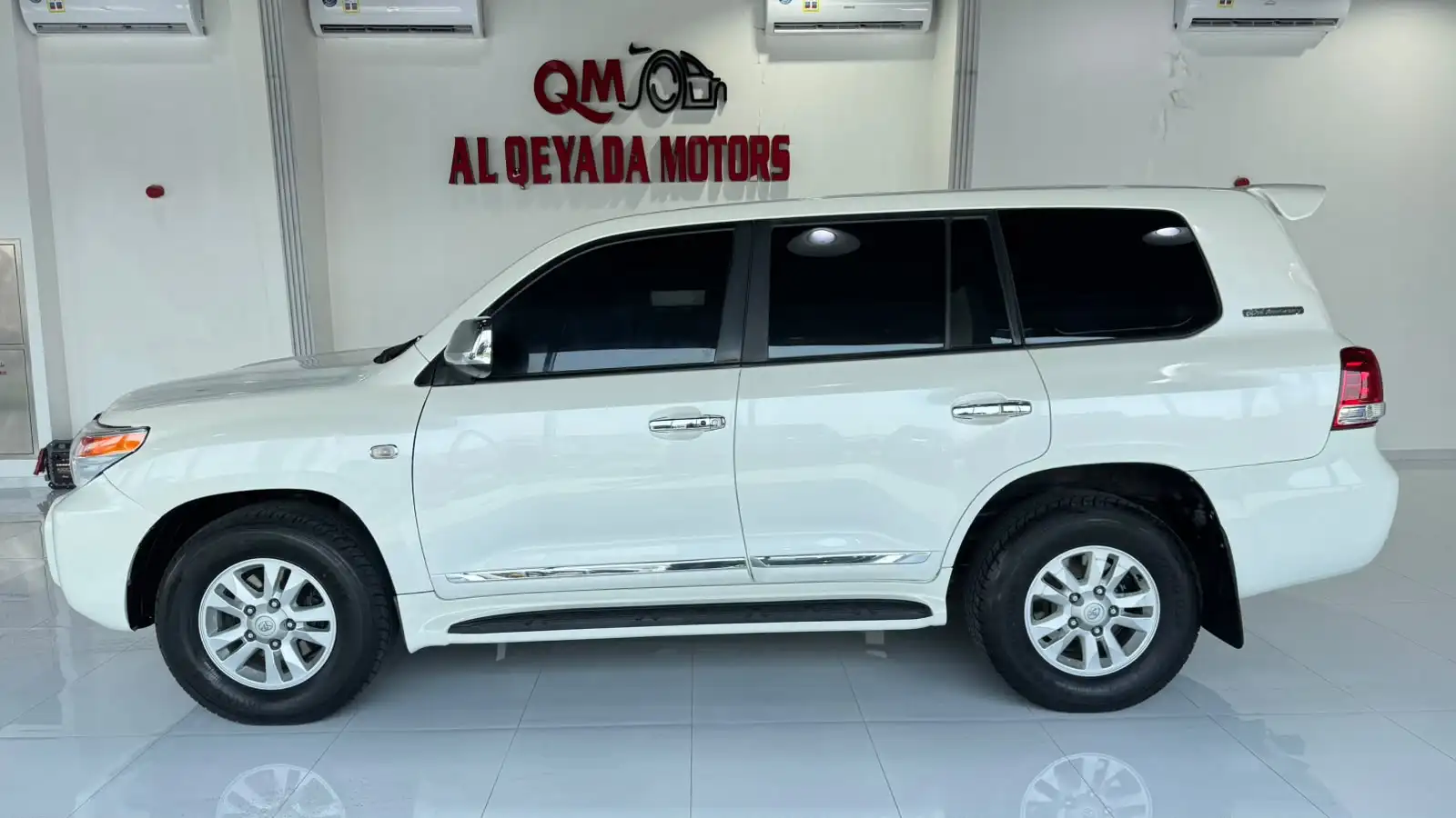 Toyota Land Cruiser 2011