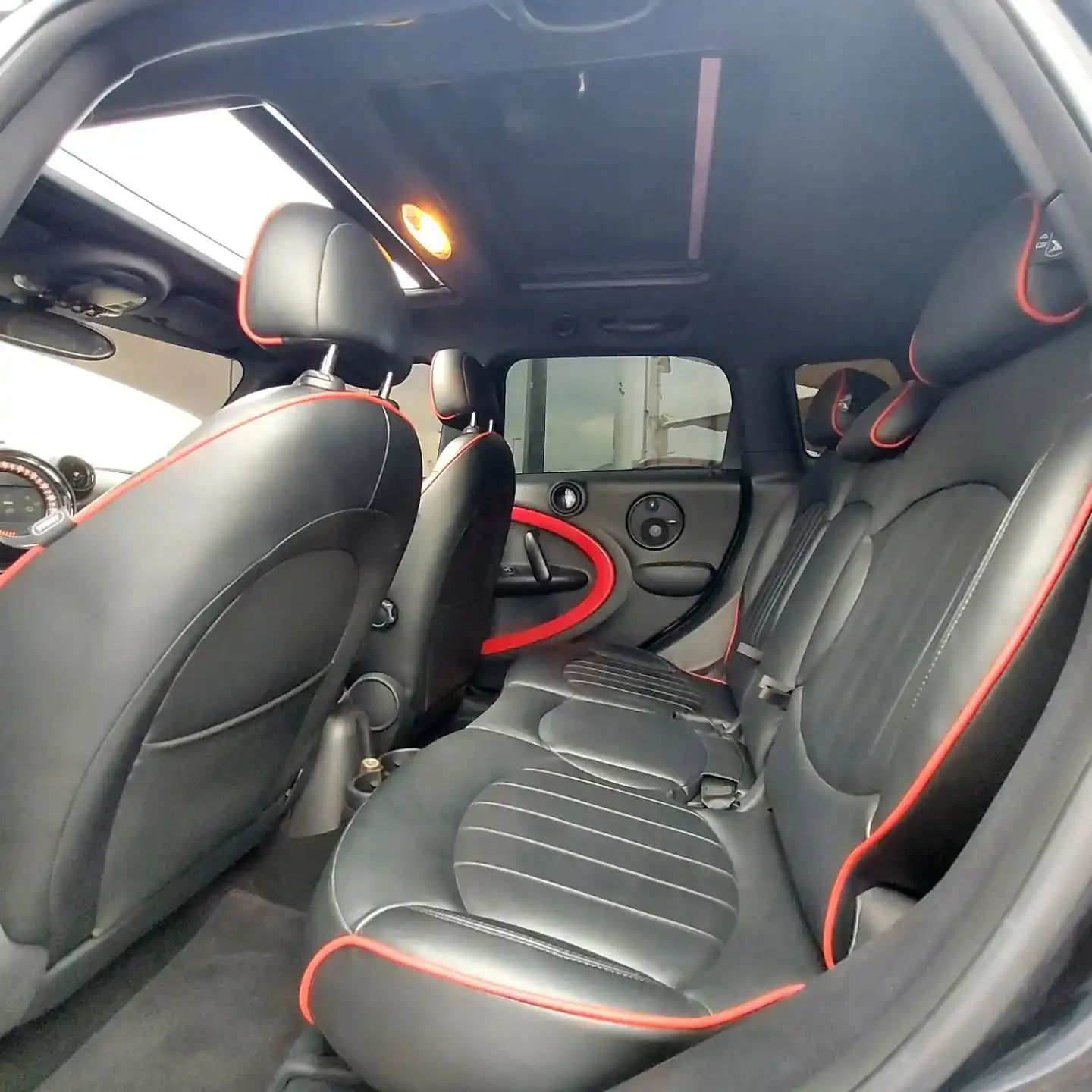 ميني كوبر كونتري مان 2015