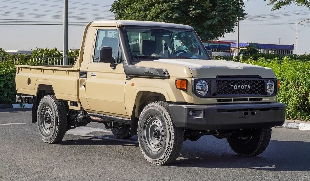 تويوتا لاند كروزر بيك آب 2025 4L