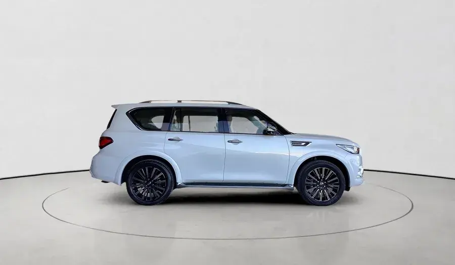Infiniti QX80 2024
