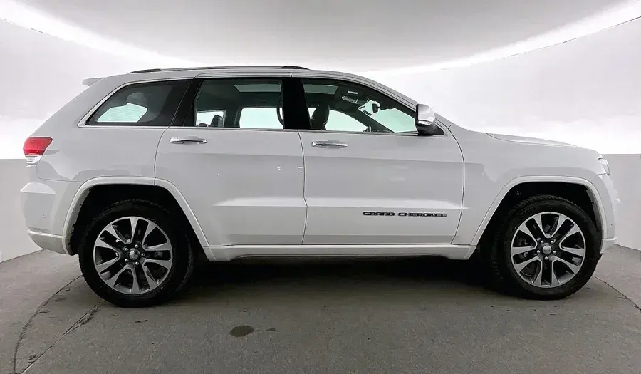 جيب جراند شيروكي 2018