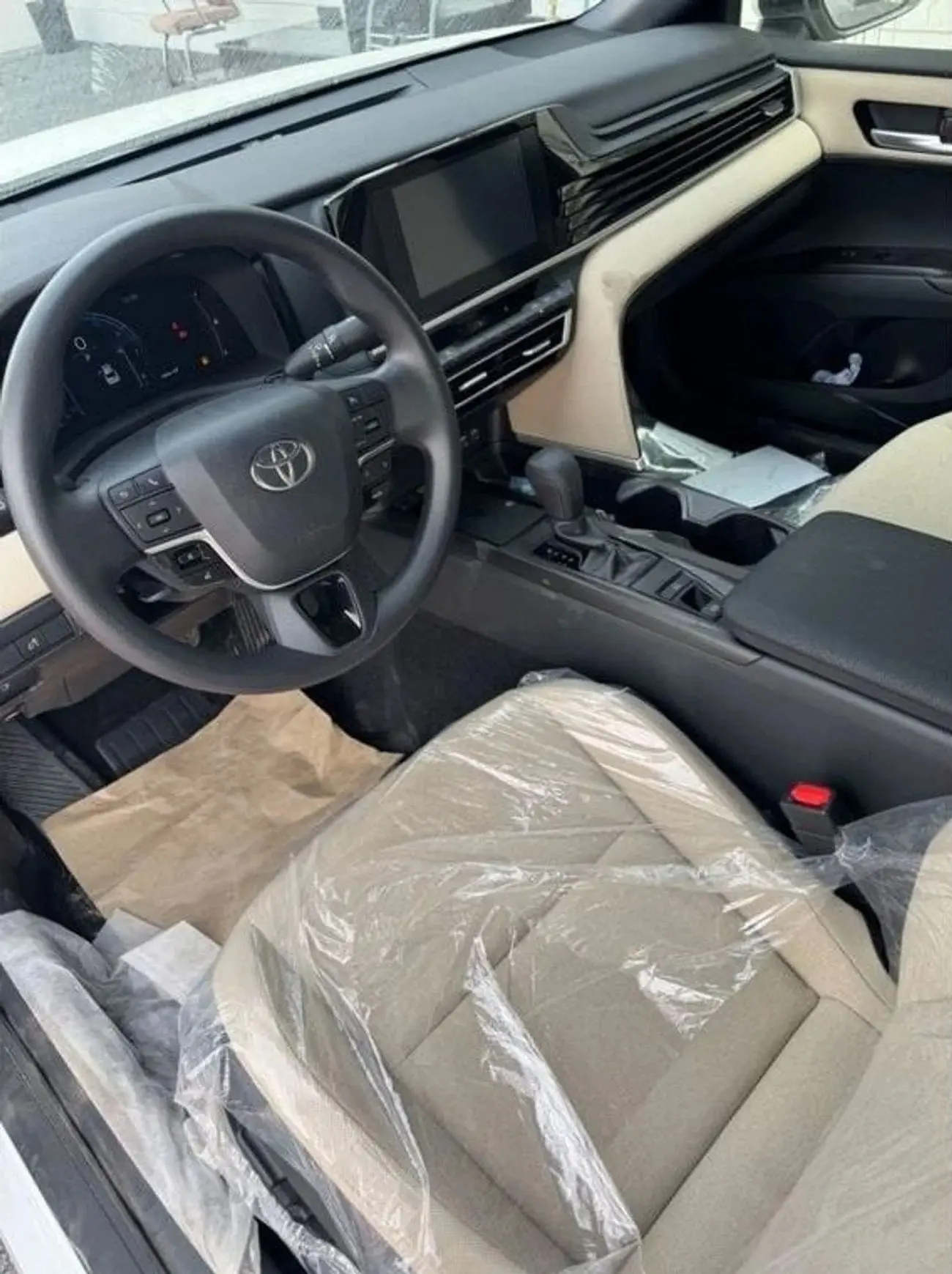 تويوتا Camry HEV 2026 2.5L