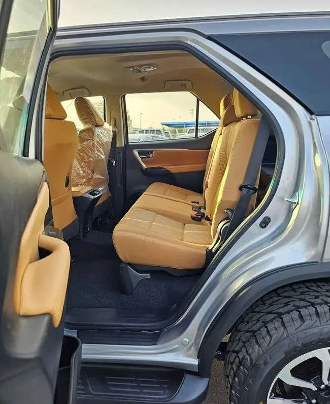 تويوتا فورتونر 2024 4L