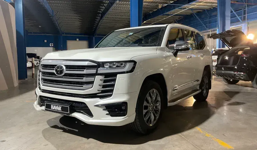 تويوتا لاند كروزر 2024