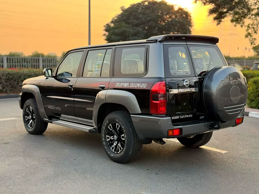 نيسان باترول سوبر سفاري 2023