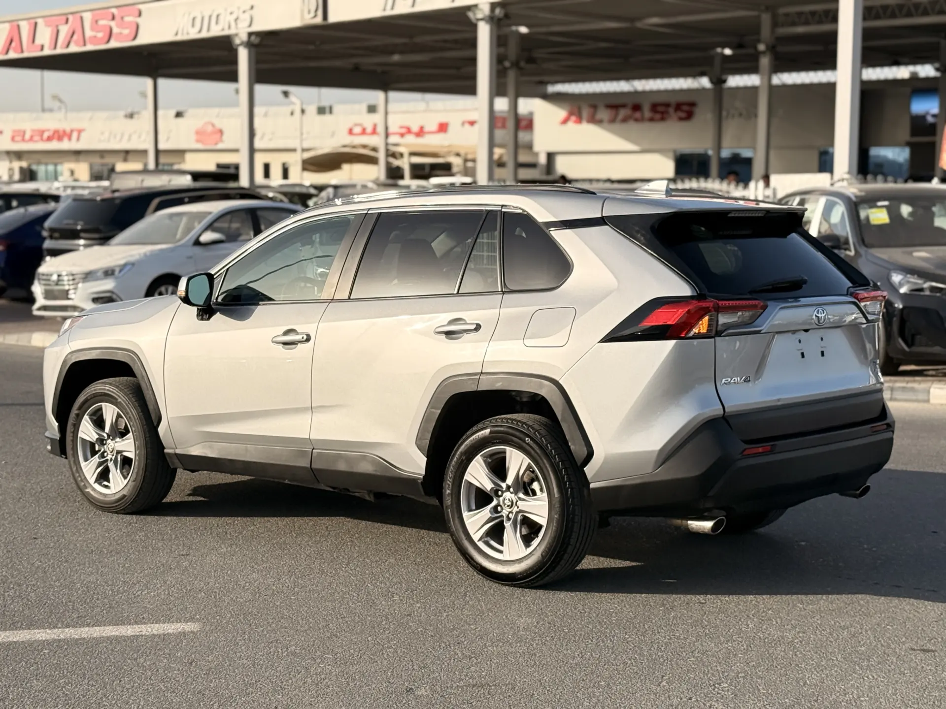 تويوتا راف ٤ 2025 2.5L