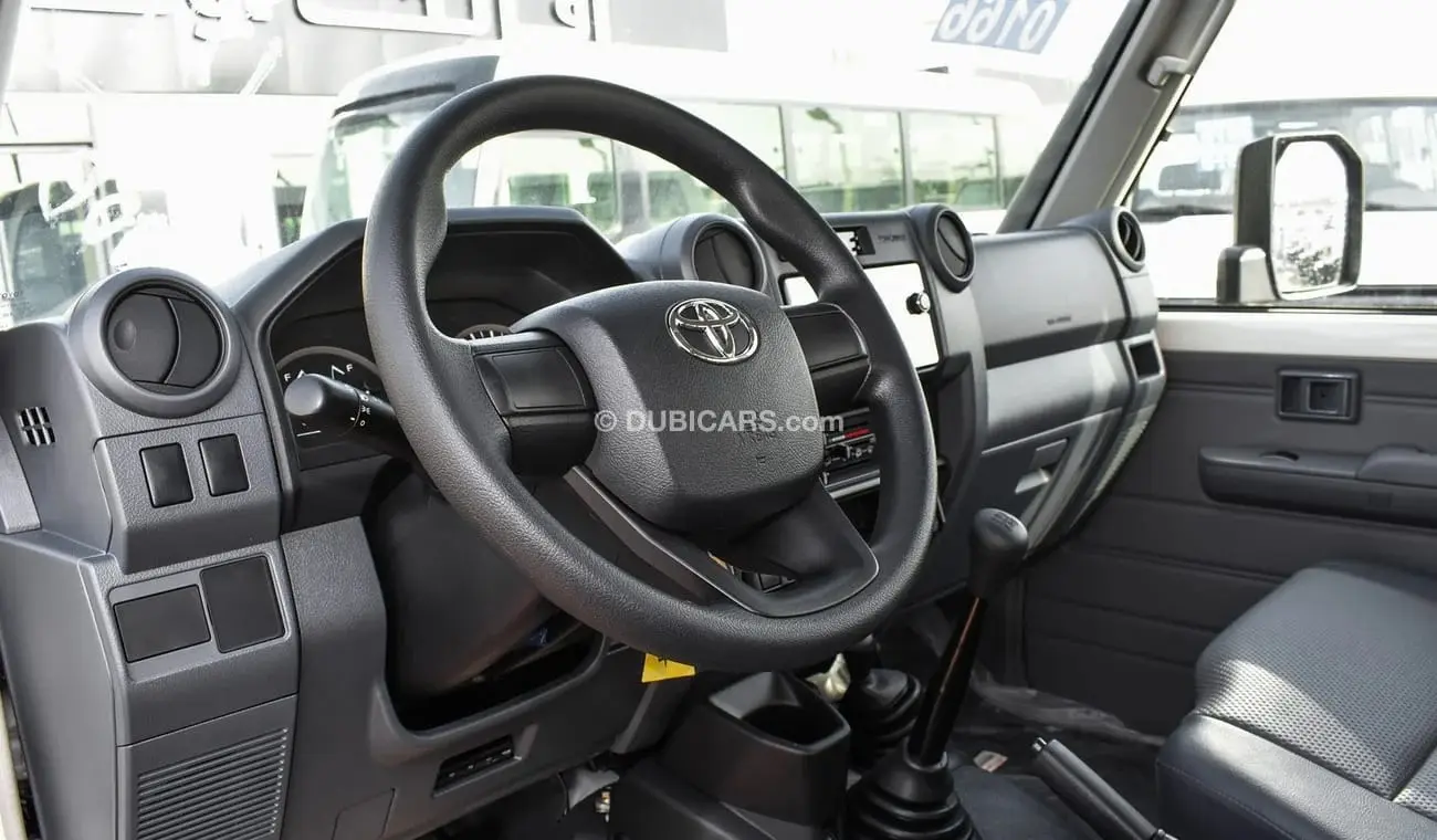 Toyota Land Cruiser 70 2024 4.2L