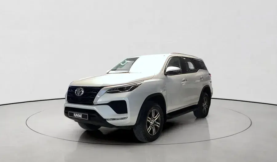 تويوتا فورتونر 2024 2.7L