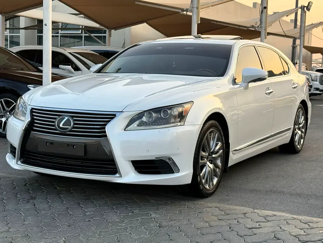 Lexus LS 2014