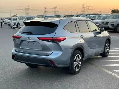 Toyota Highlander 2021