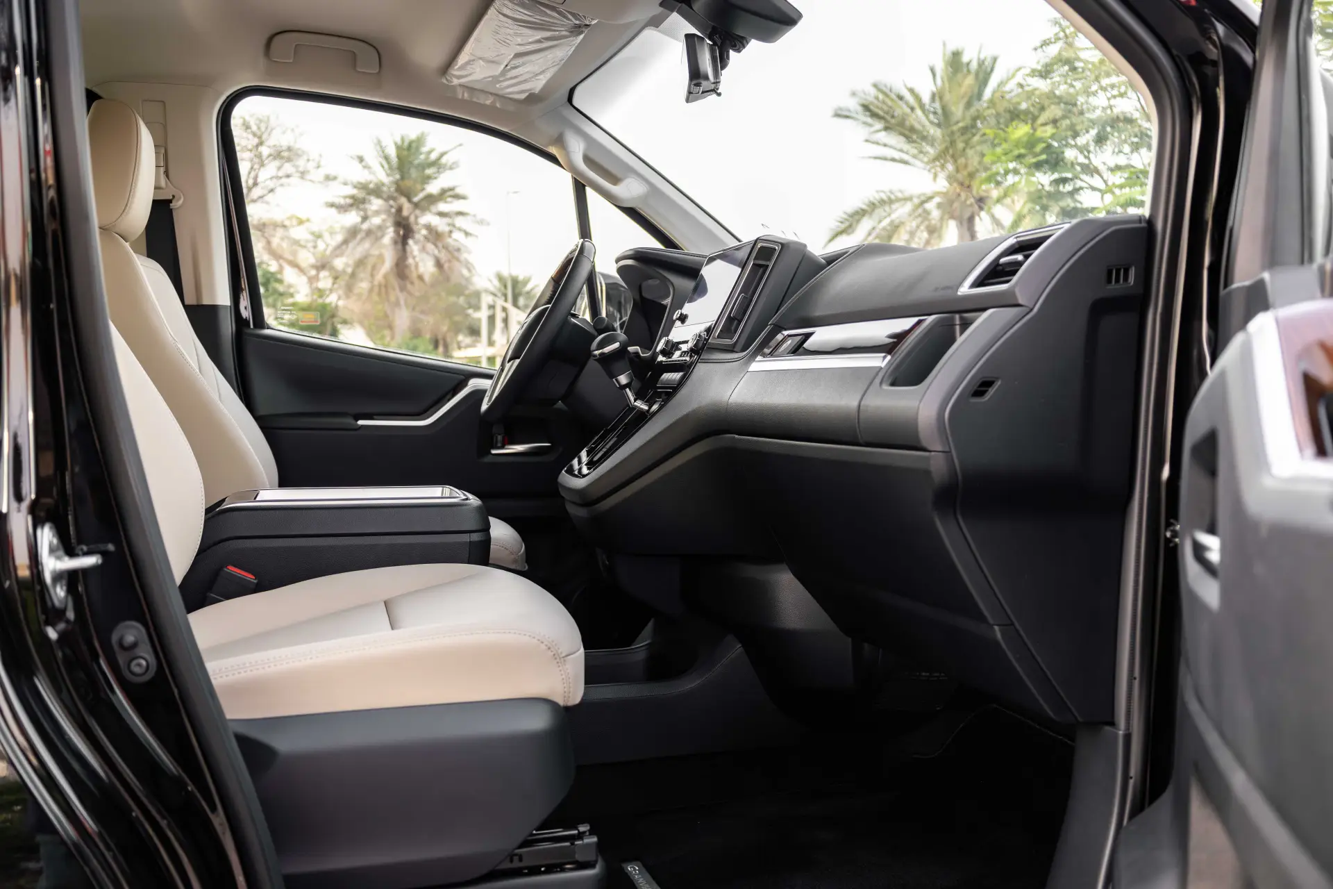 Toyota Granvia 2026