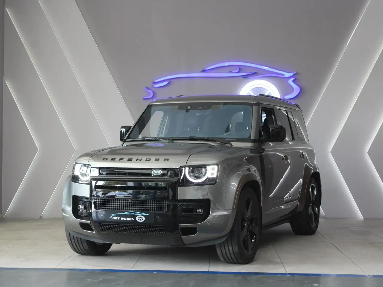 لاند روفر ديفندر 2022 3L