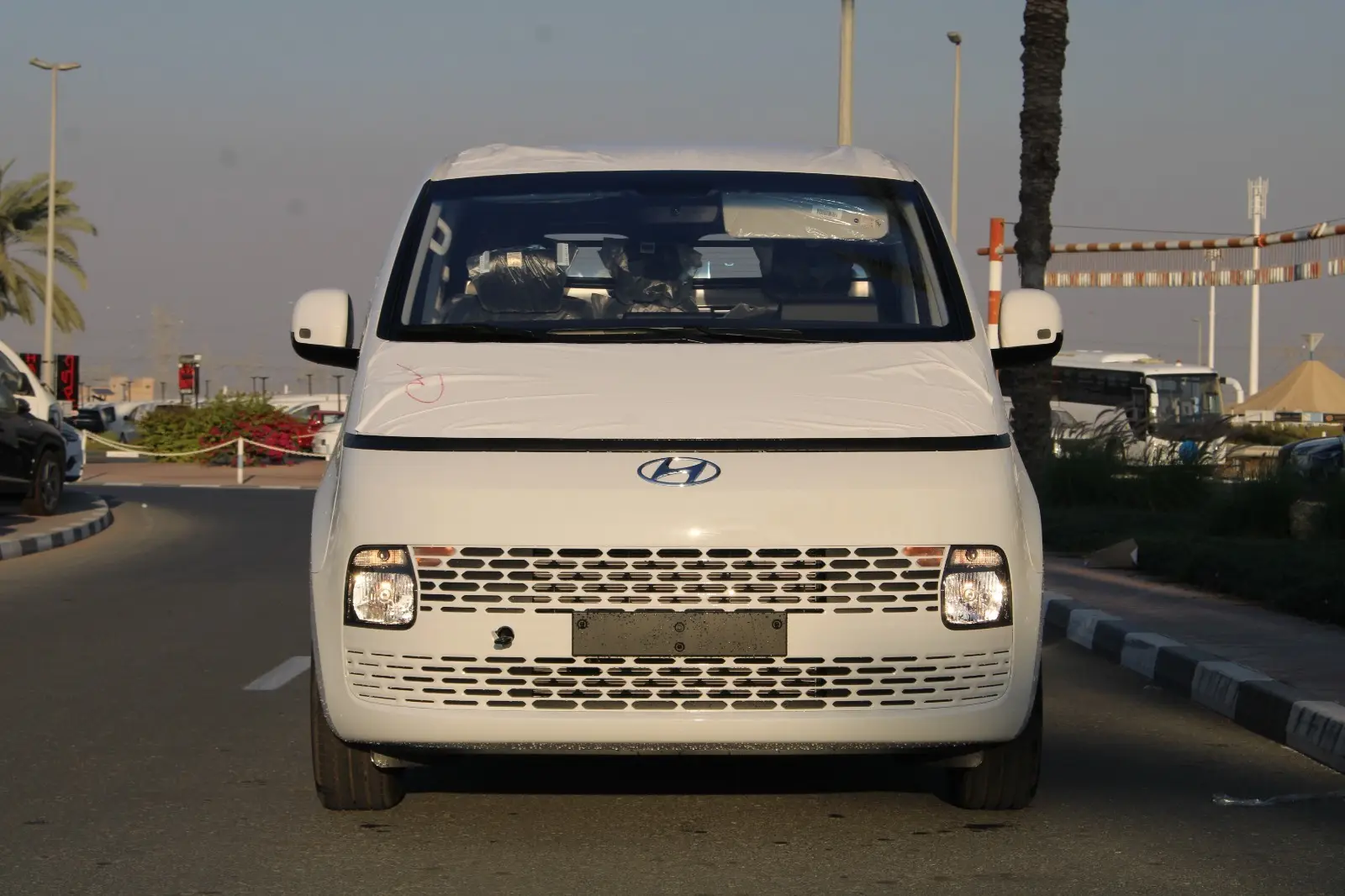 هيونداي ستاريا 2025 3.5L