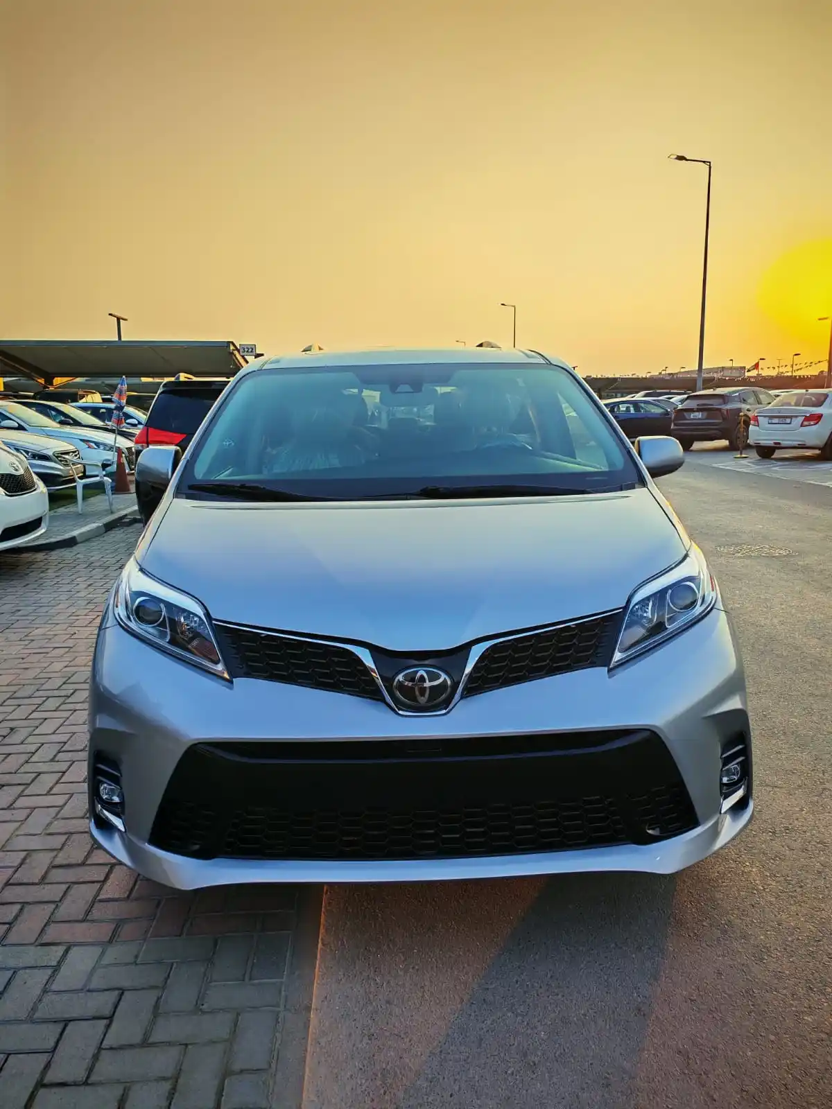 تويوتا سيينا 2018