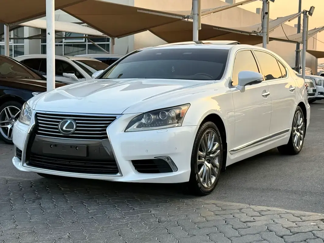 Lexus LS 2014