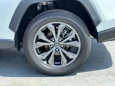 تويوتا راف ٤ 2023 2.5L