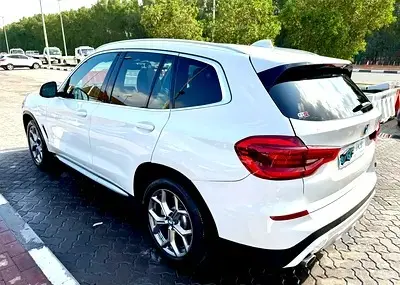 بي أم دبليو X3 2021 2L