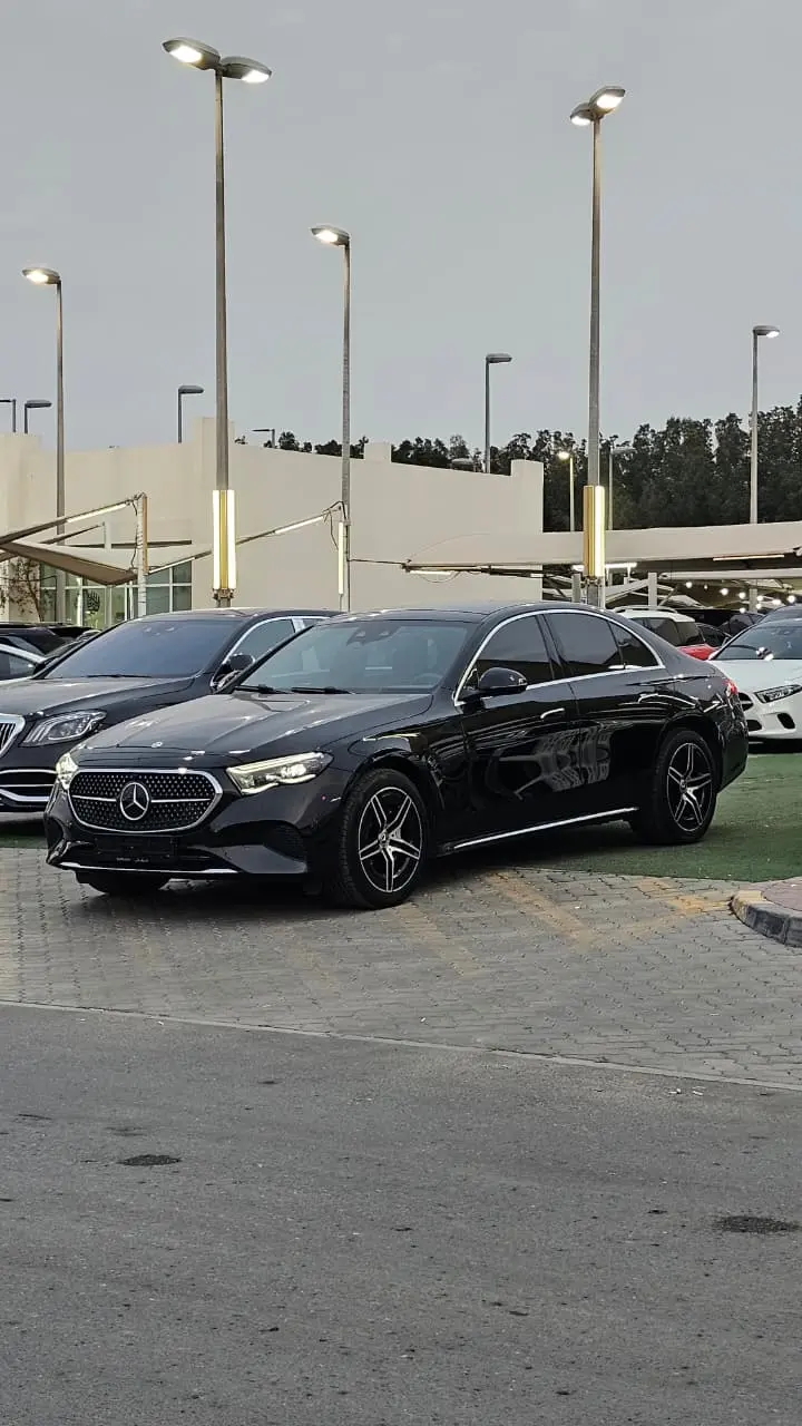 Mercedes Benz E Class 2025