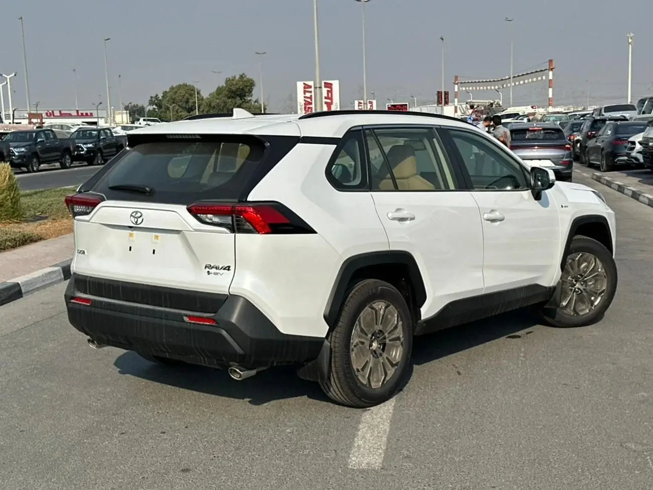 Toyota RAV4 2025 2.5L
