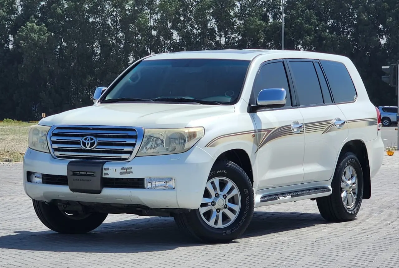 تويوتا لاند كروزر 2010 undefinedL