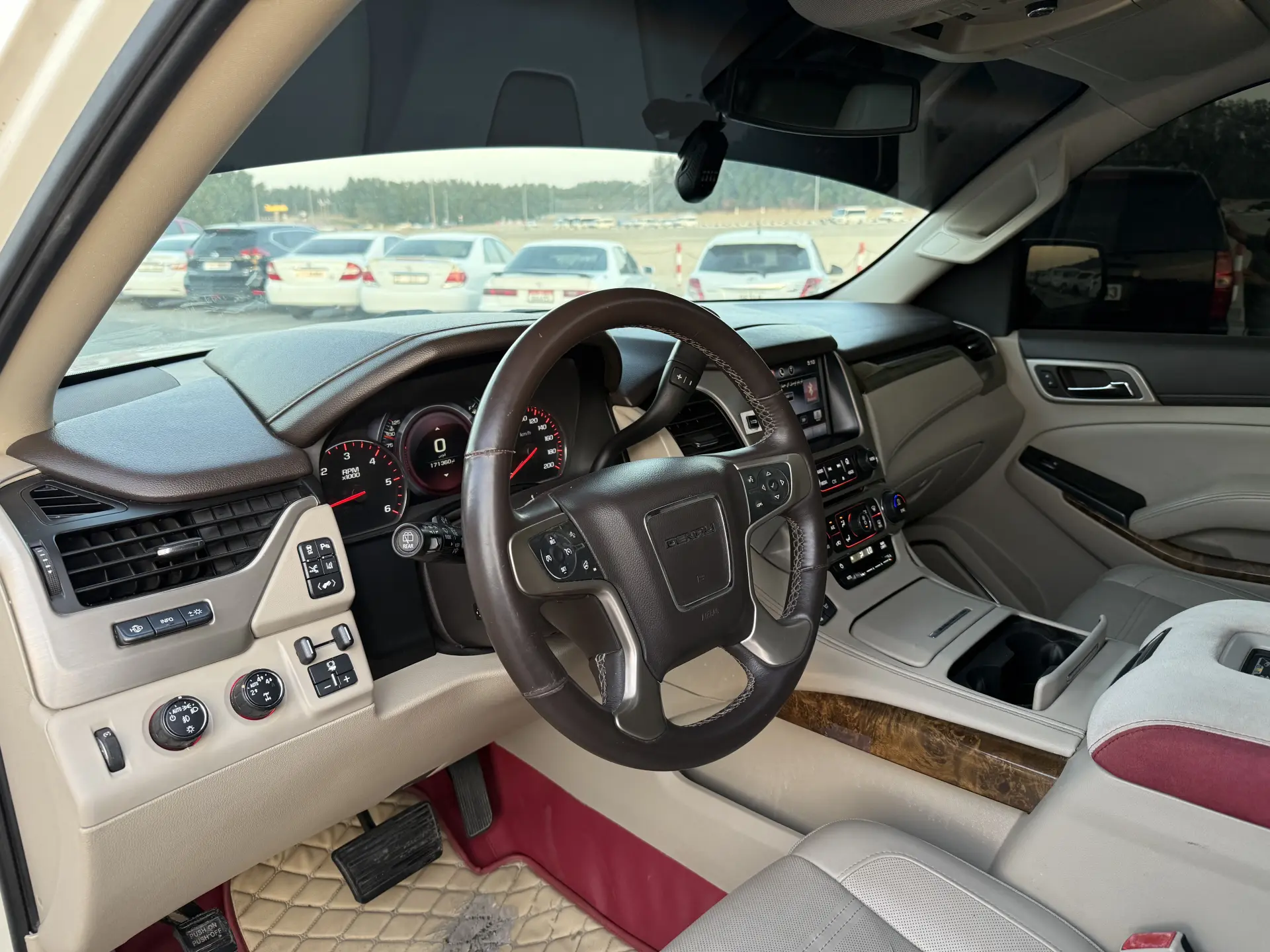 جي أم سي يوكون 2015 6.2L