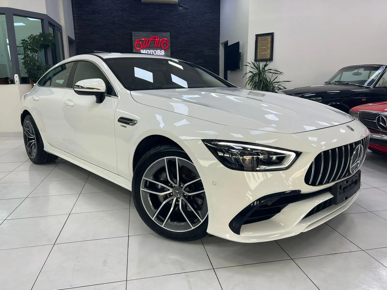 Mercedes Benz AMG GT 2020 undefinedL