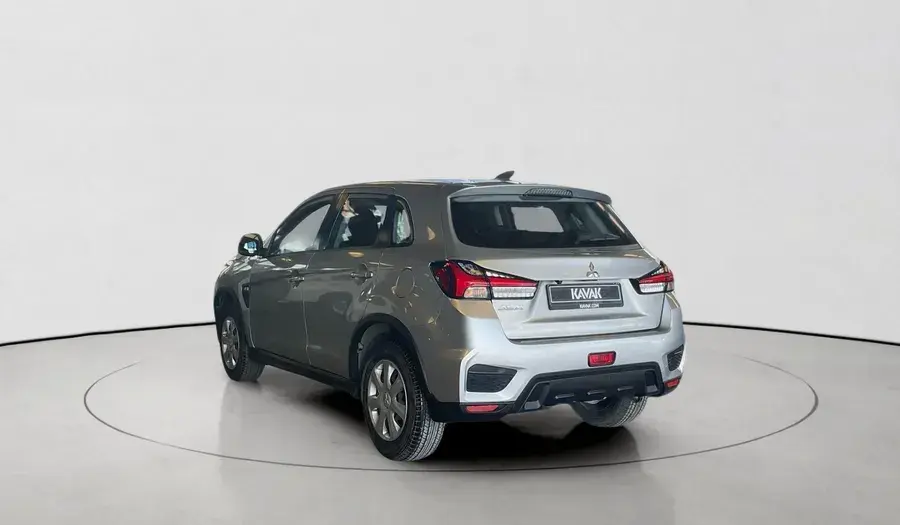 ميتسوبيشي ASX 2023 2L