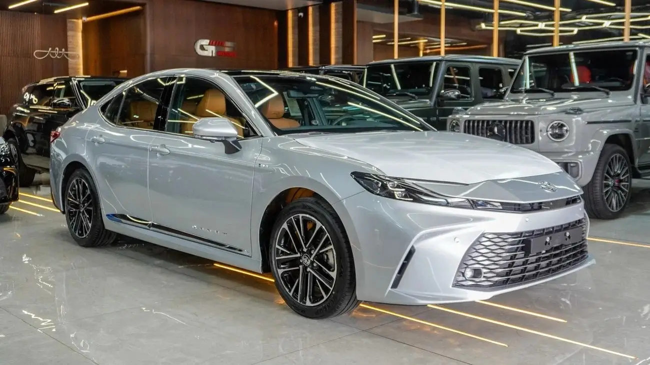Toyota Camry HEV 2025 2.5L