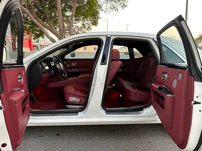 Rolls-Royce Ghost 2011 6.6L