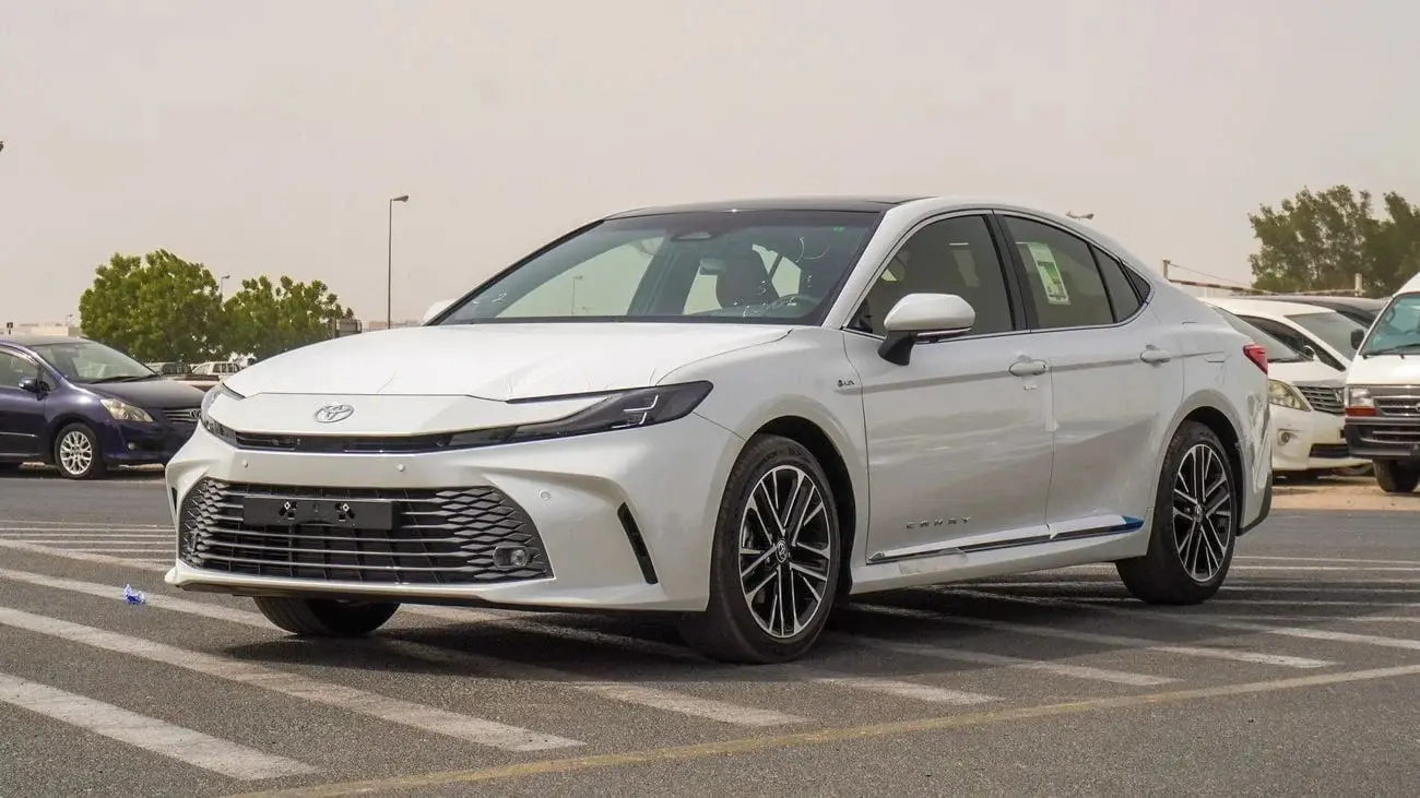 Toyota Camry HEV 2025 2.5L