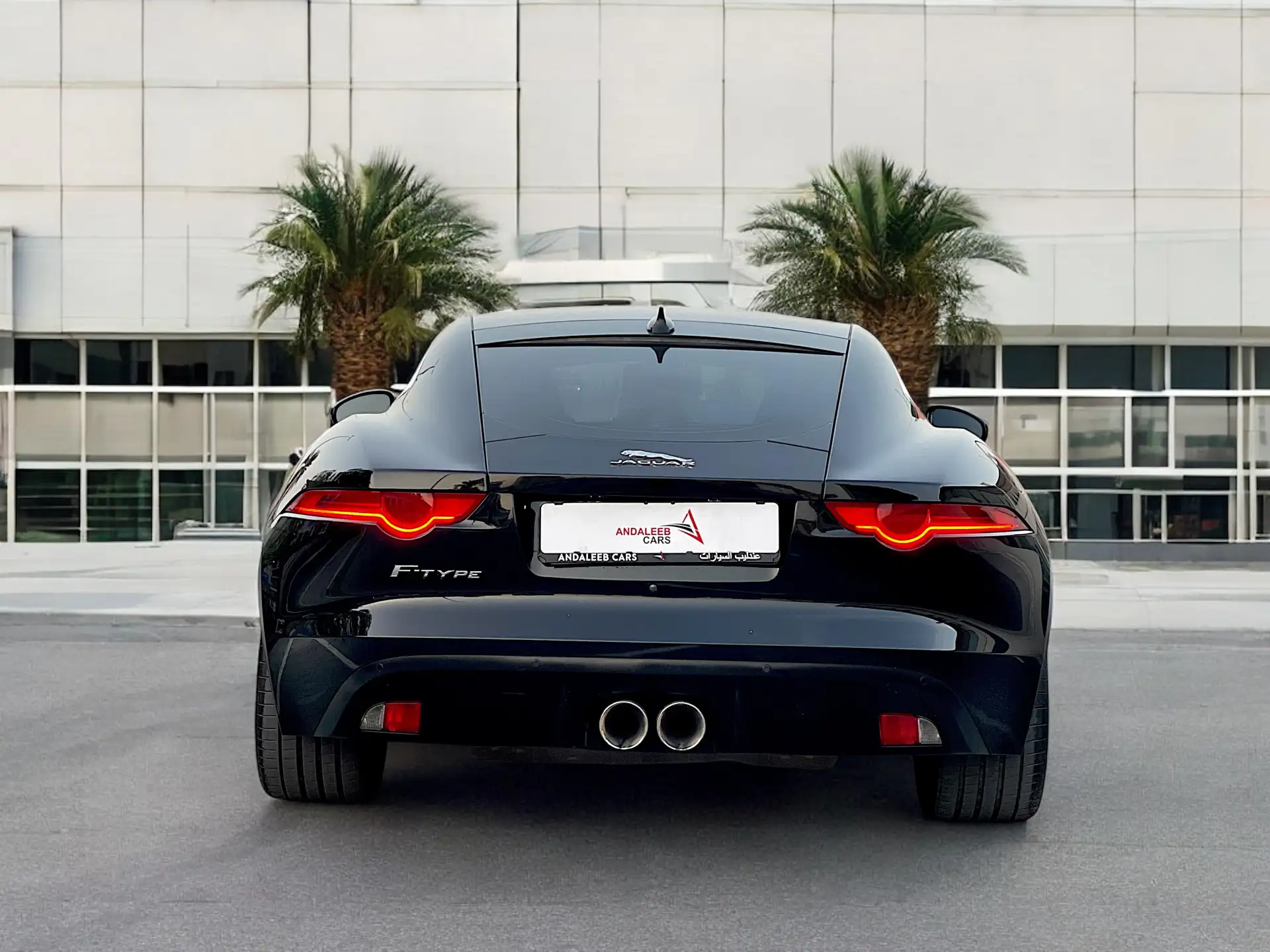 جاكوار F Type 2016