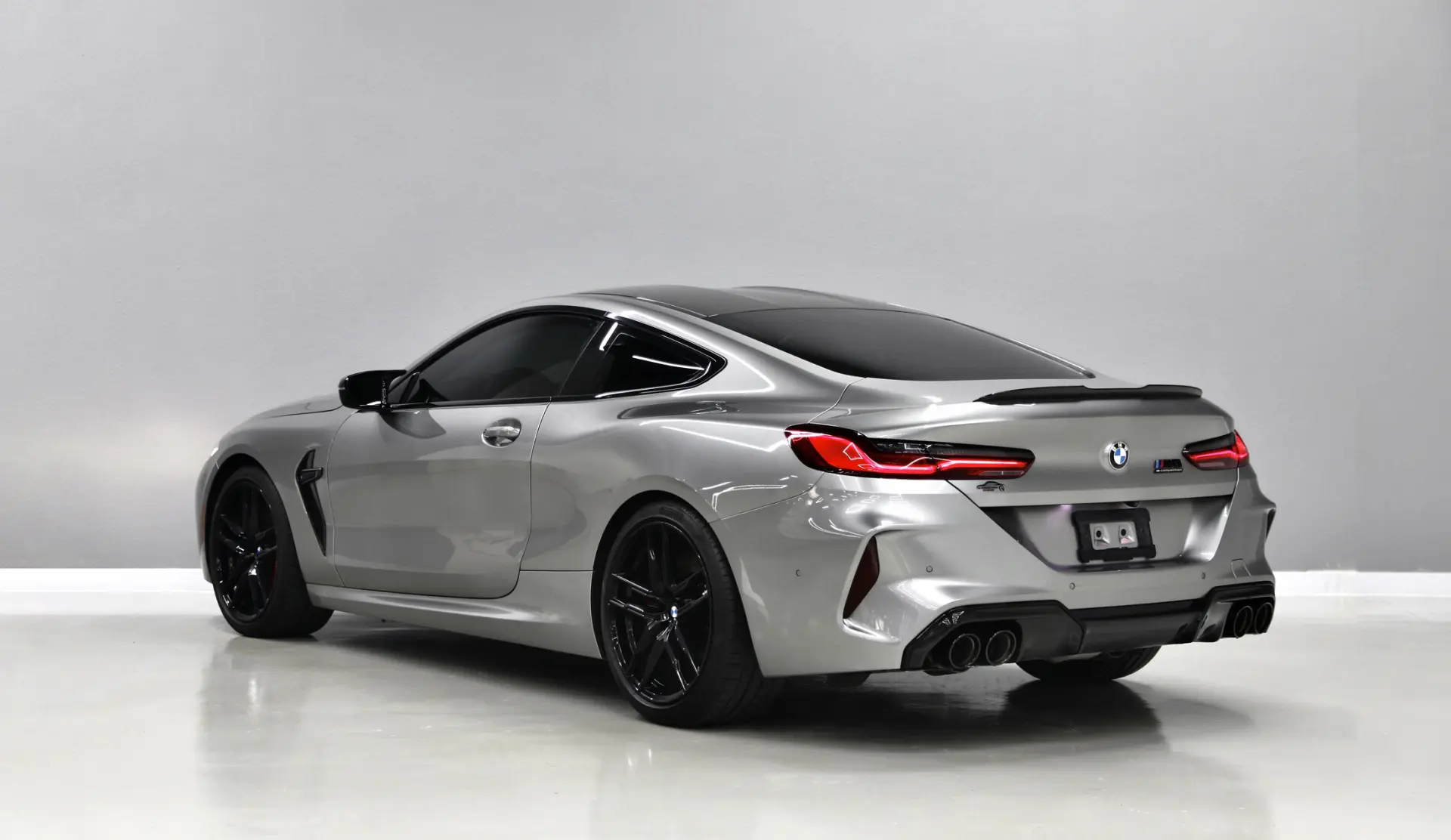 BMW M8 Competition Coupe 2022 4.4L