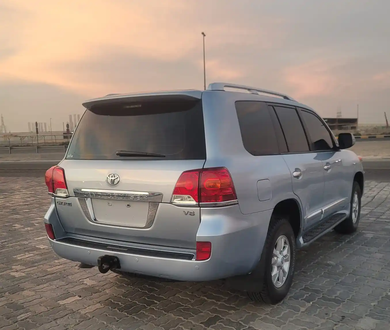 Toyota Land Cruiser 2012 5.7L