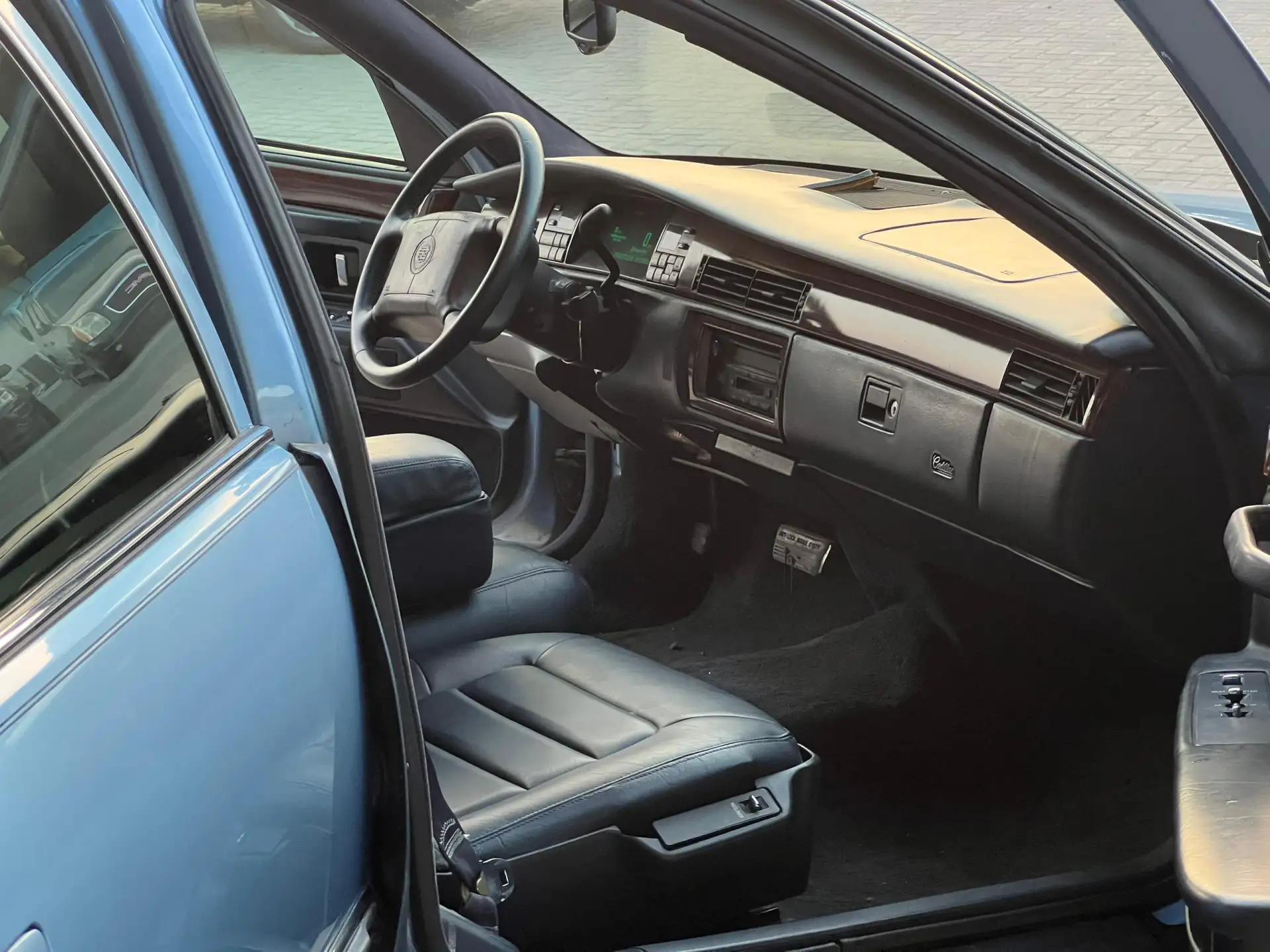 كاديلاك STS إشبيلية 1995 undefinedL