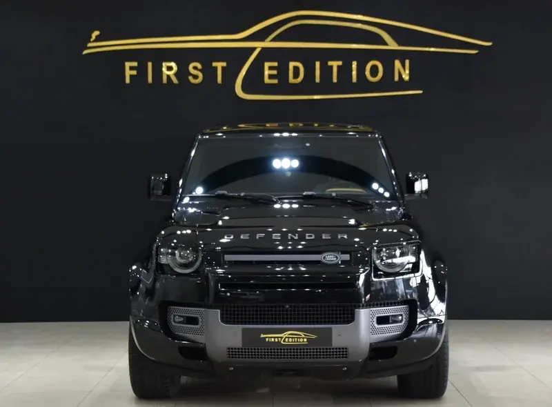 Land Rover Defender 2023